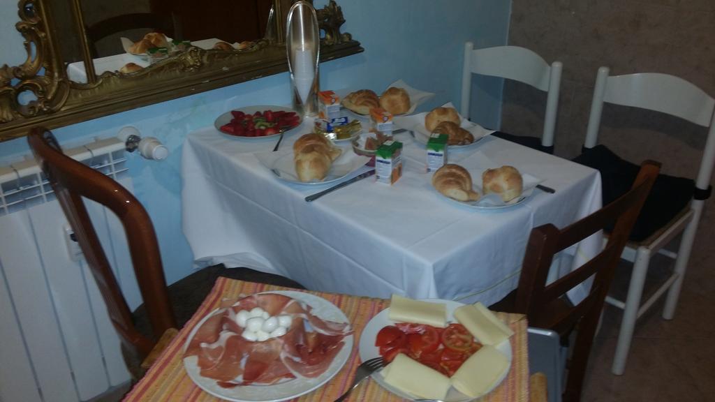 B&B Babri Simim Taj Рим Екстериор снимка