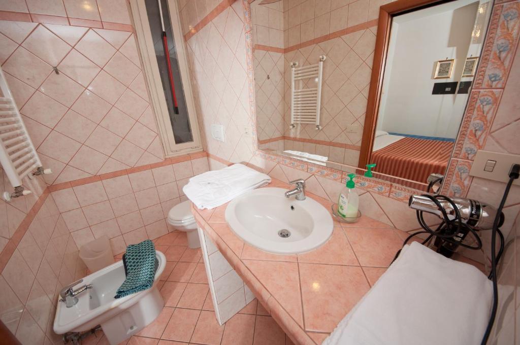 B&B Babri Simim Taj Рим Екстериор снимка